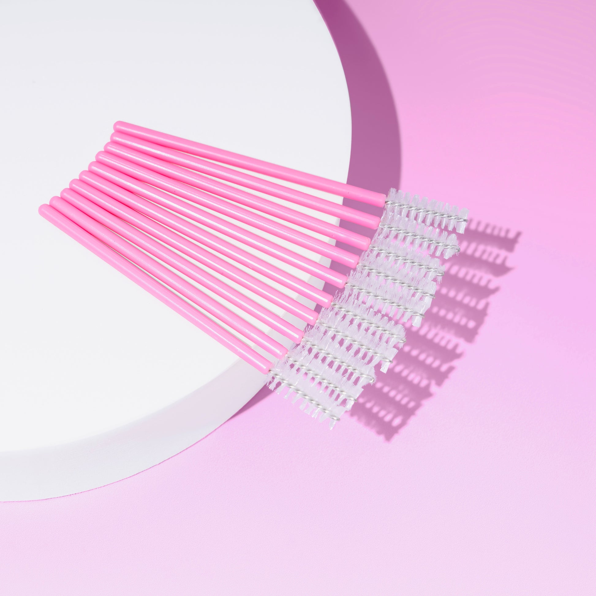Tuhlz Mini Lash Mascara Wands – medium-sized spoolies made from nylon and plastic, perfect for precise mascara and brow application, blending false lashes with natural lashes, and bottom lash mascara